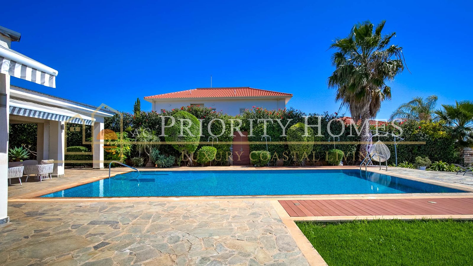 Luxury Six Bedroom Villa in Konia