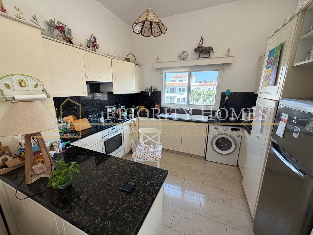 Stunning Two-Bedroom Sea‑View Penthouse in Paphos – Tomb of the Kings