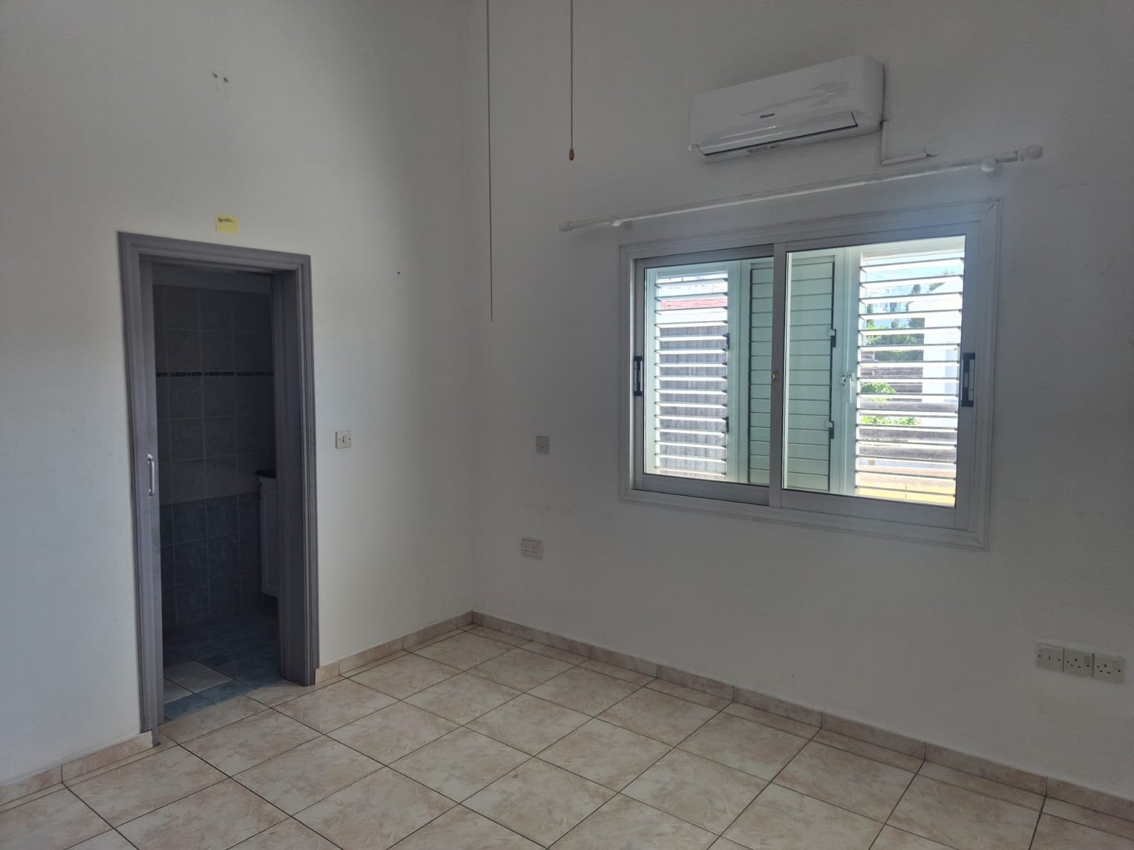Three-Bedroom Villa for Rent in Coral Bay