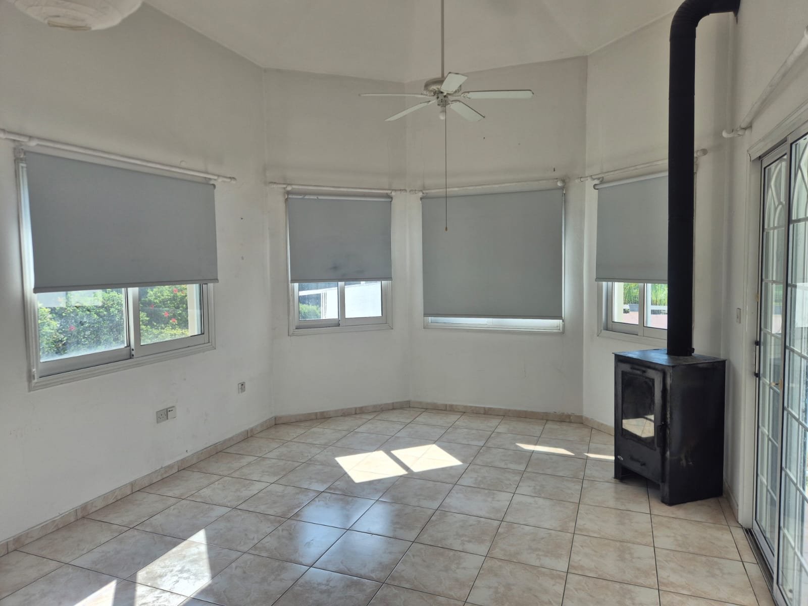 Three-Bedroom Villa for Rent in Coral Bay