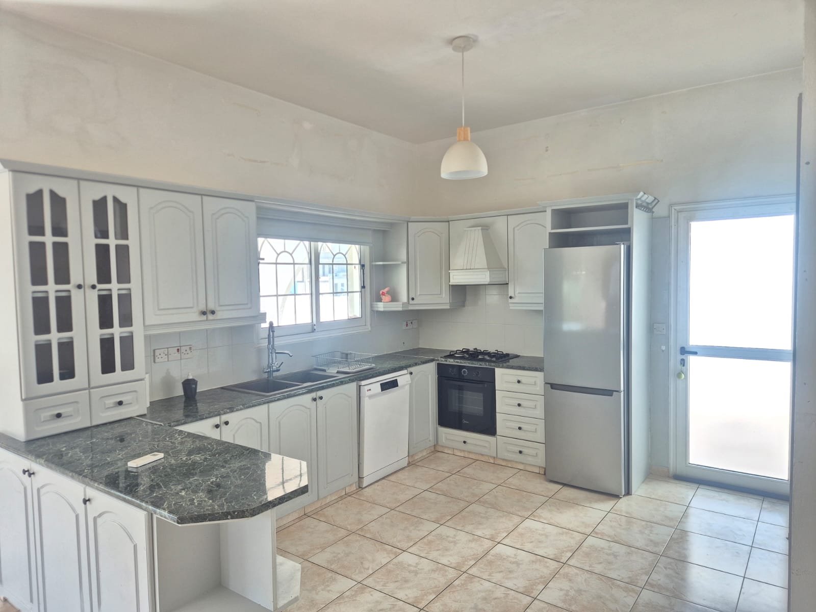 Three-Bedroom Villa for Rent in Coral Bay