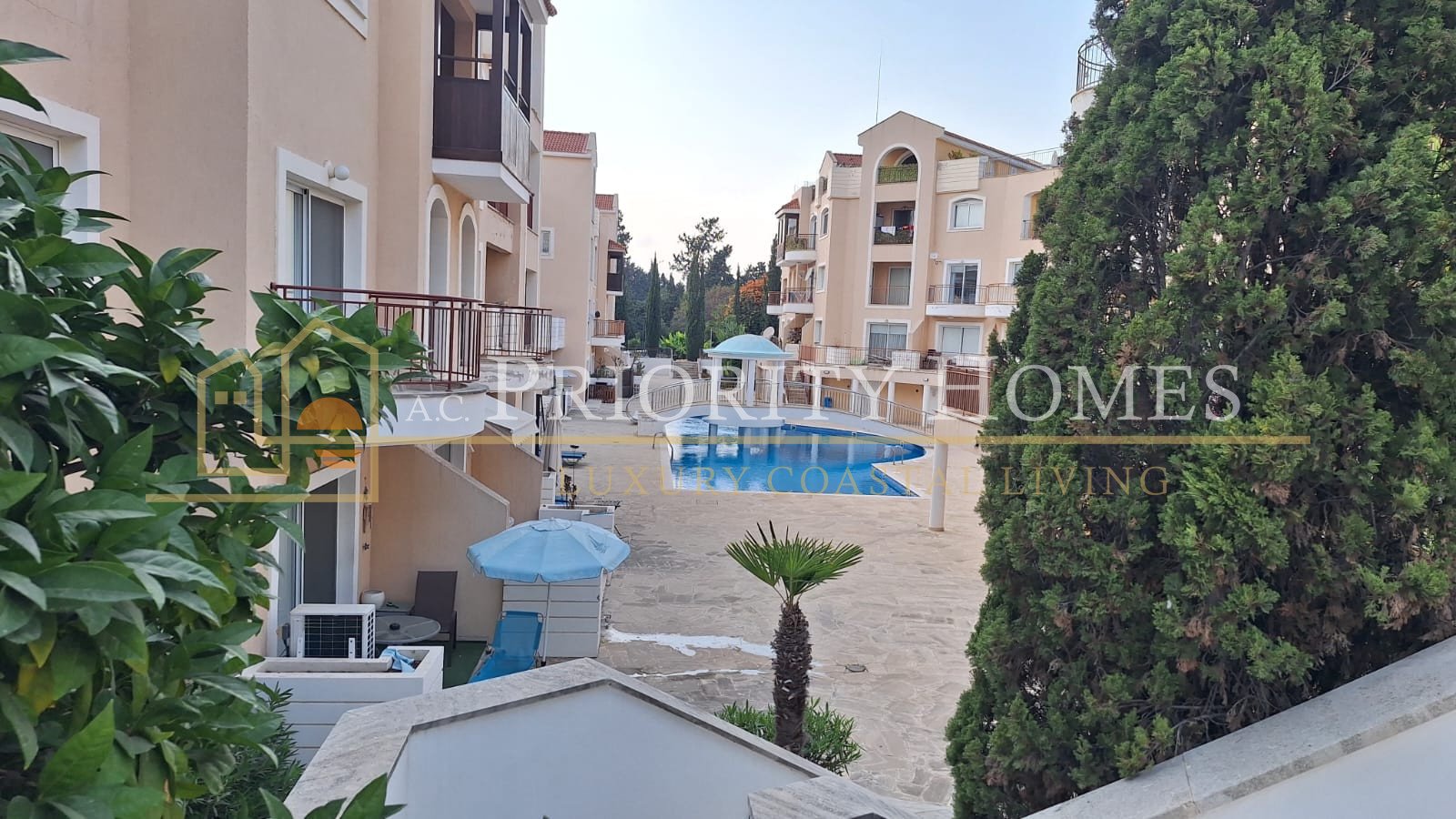 Two-Bedroom Apartment in Paphos – Universal