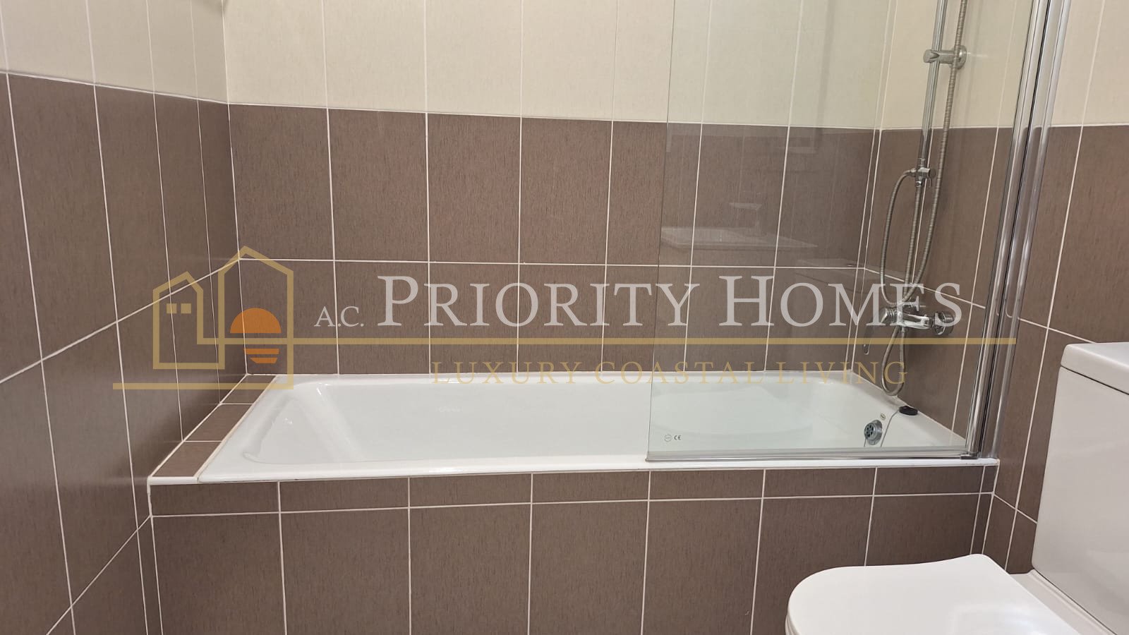 Two-Bedroom Apartment in Paphos – Universal