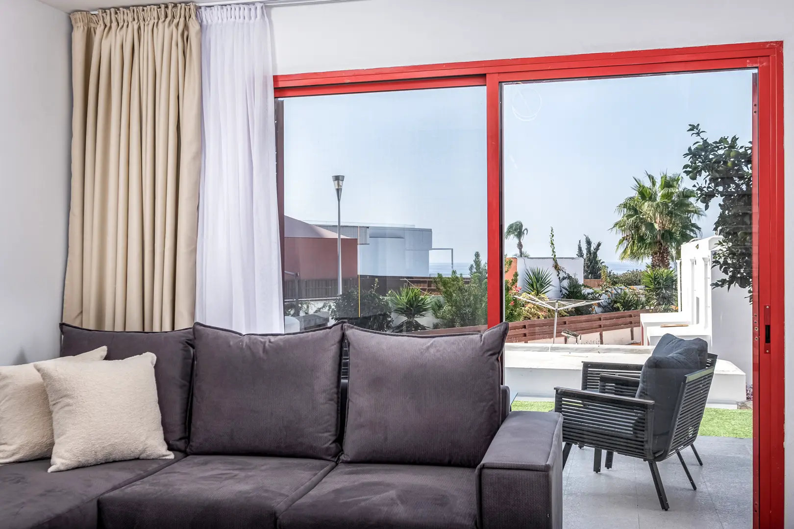Fully Furnished Two-Bedroom Garden Apartment in Chloraka