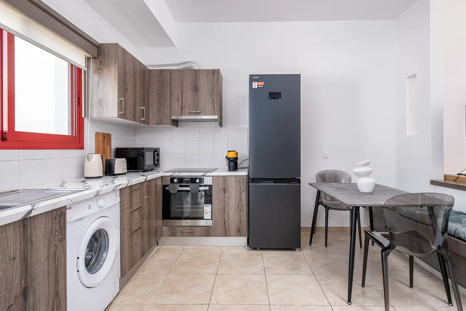 Fully Furnished Two-Bedroom Garden Apartment in Chloraka