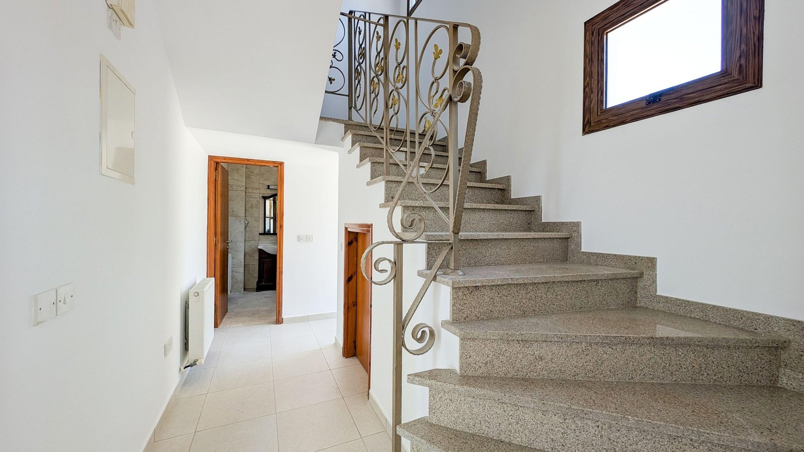 Four‑Bedroom Detached Villa for Sale in Ineia