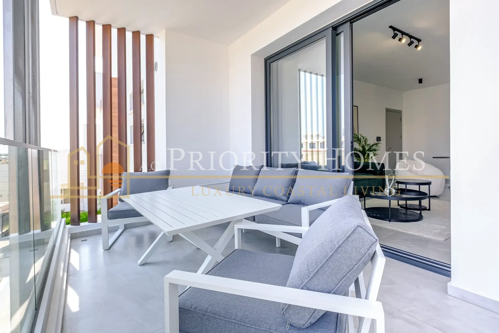 Two-Bedroom Furnished Apartment in Universal