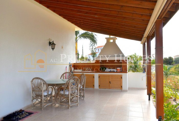 Three‑Bedroom Villa in Pegeia – Sea Caves