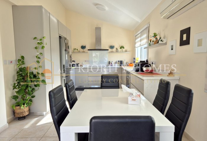 Three‑Bedroom Luxury Villa for Sale in Tala