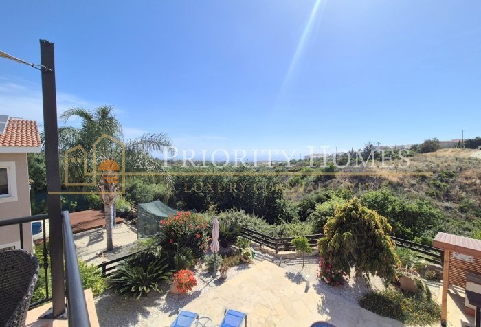 Three‑Bedroom Villa in Tala
