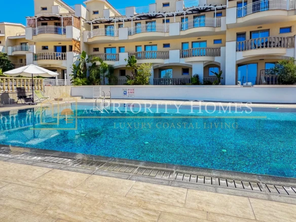 Fully Furnished Three-Bedroom Apartment in Universal