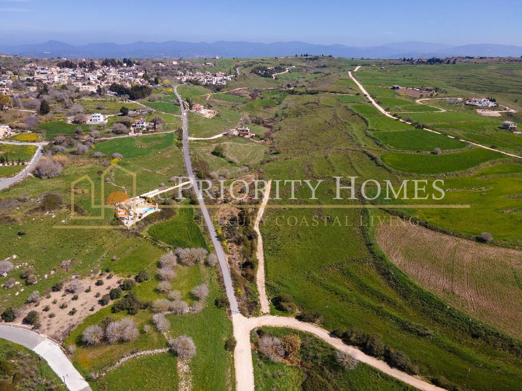 Touristic Field in Pano Arodes