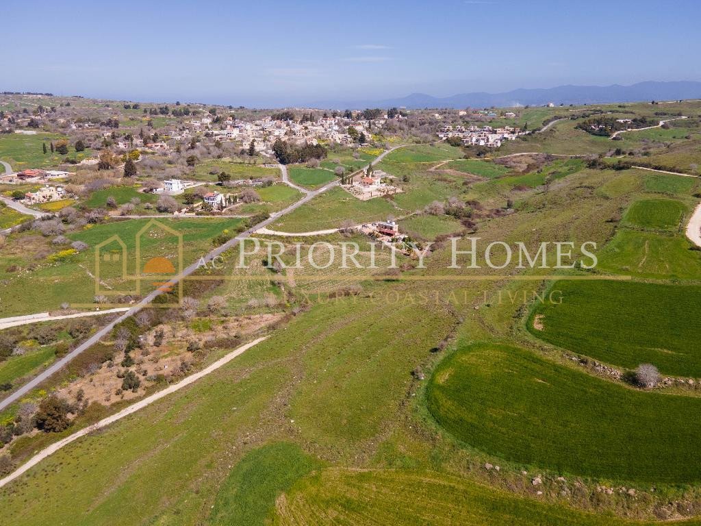 Touristic Field in Pano Arodes