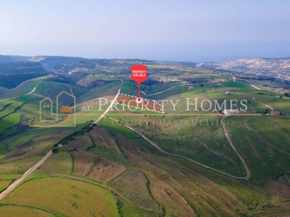 Touristic Field in Pano Arodes