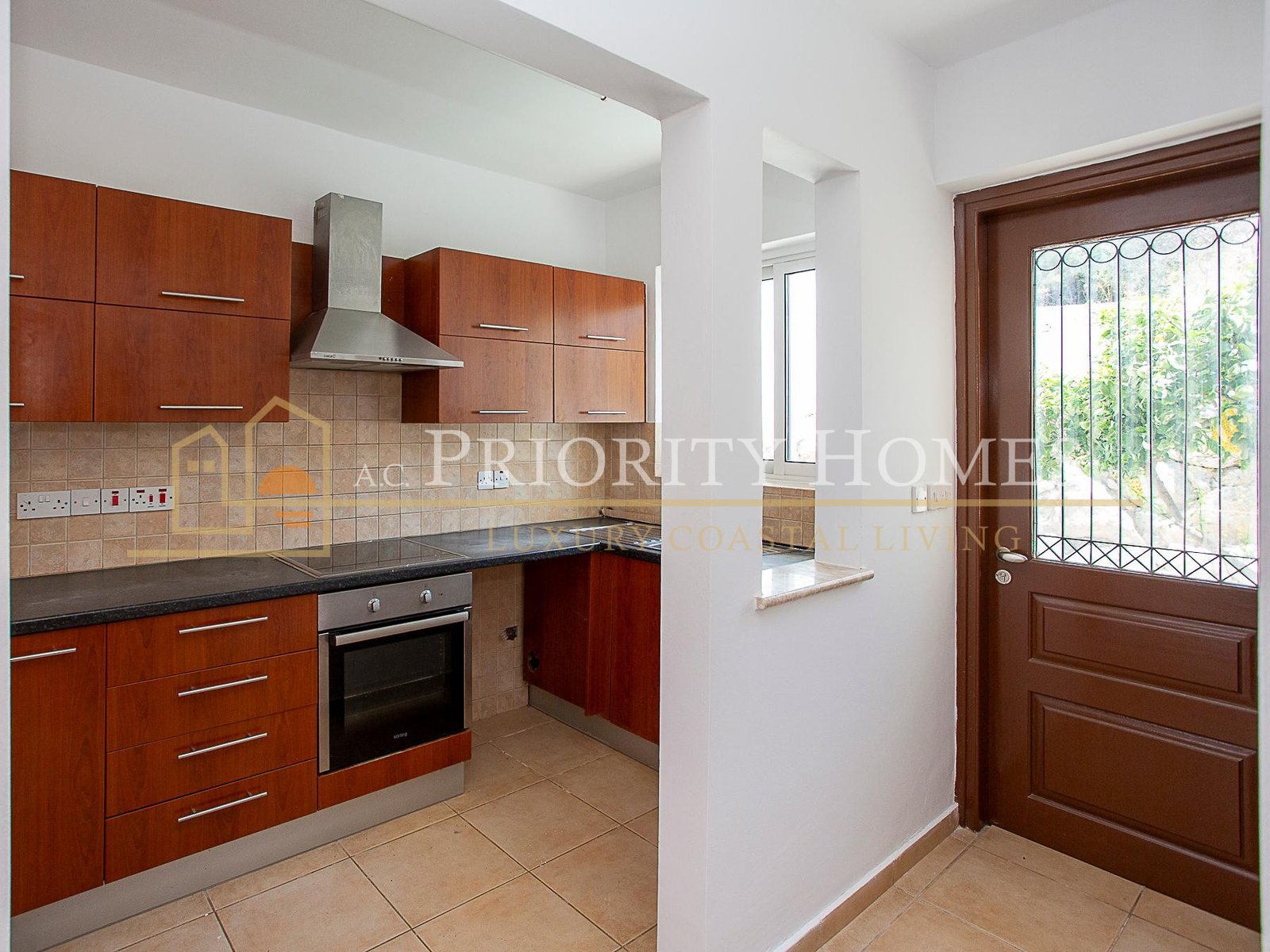 Two-Bedroom Semi-Detached House for Sale in Chloraka
