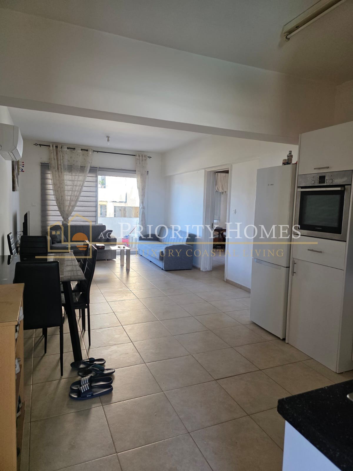 Two‑Bedroom Apartment in Paphos – Central