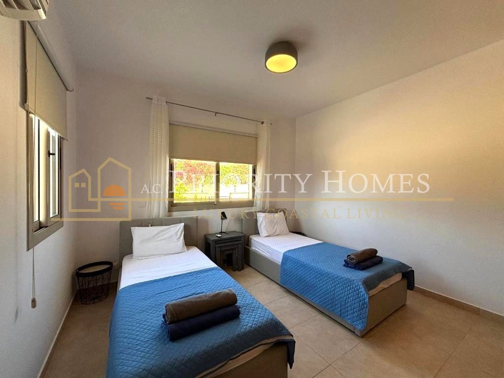  Three-Bedroom Bungalow for Rent in Sea Caves