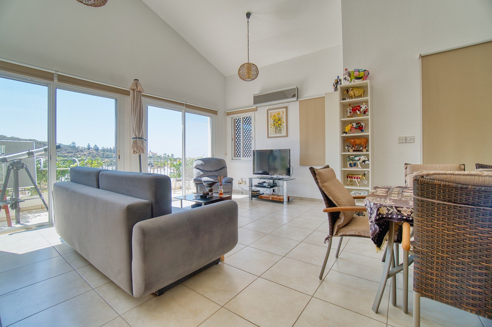 Three-Bedroom Semi‑Detached Villa in Pegeia
