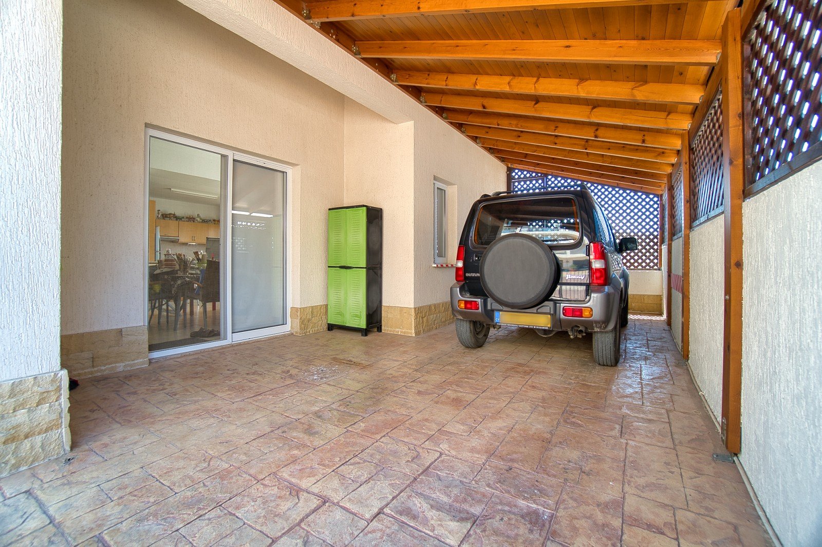 Three-Bedroom Semi‑Detached Villa in Pegeia