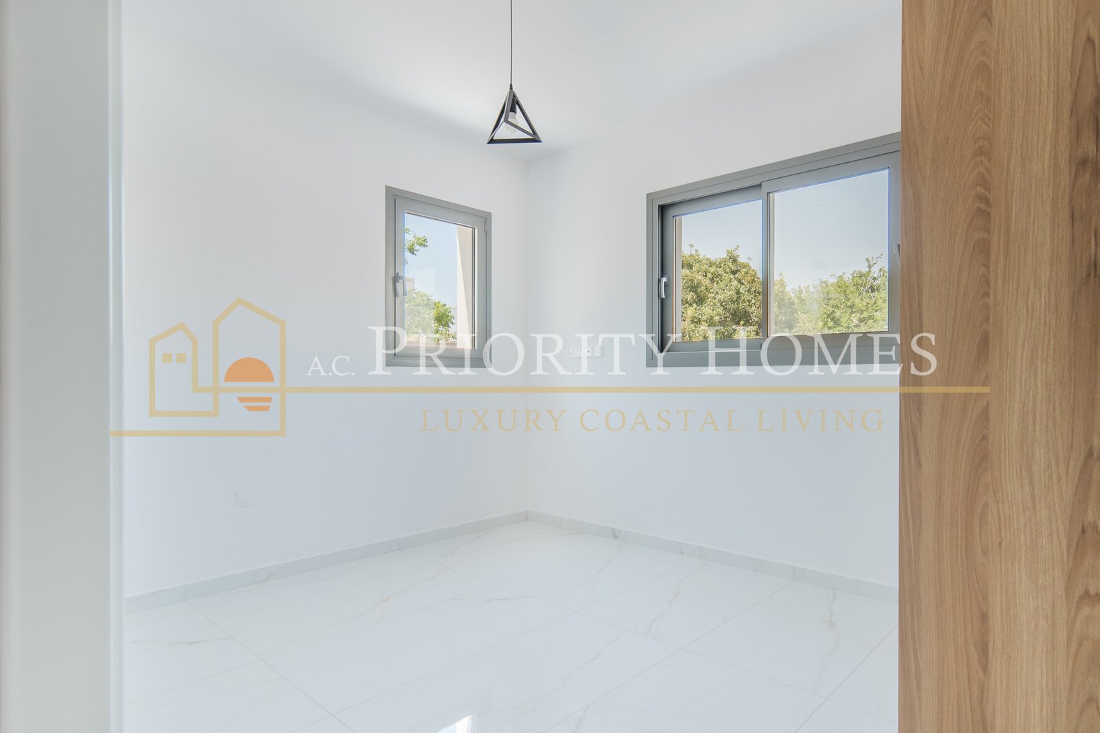 Three-Bedroom Apartment in Paphos – Central