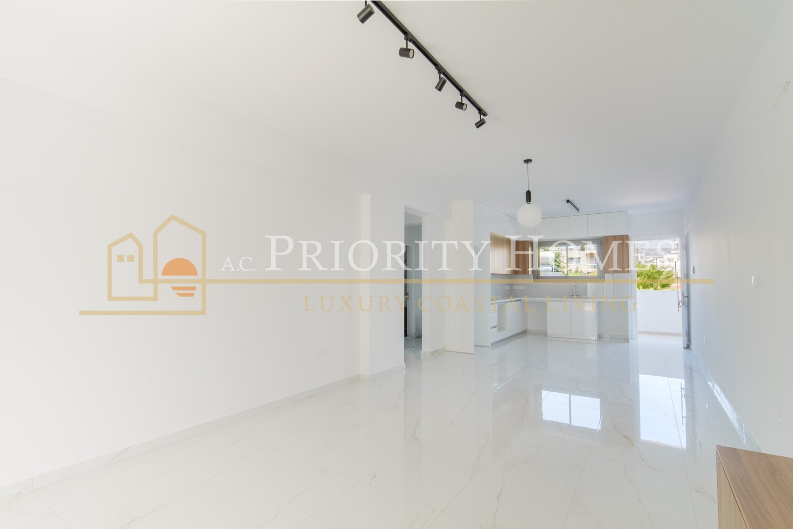 Three-Bedroom Apartment in Paphos – Central
