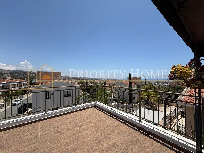 Three-Bedroom Villa in Pegeia