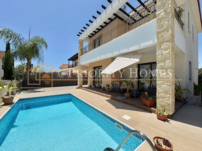 Three-Bedroom Villa in Pegeia