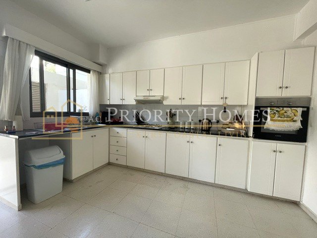 Three-Bedroom Semi-Detached House for Rent in Pegeia