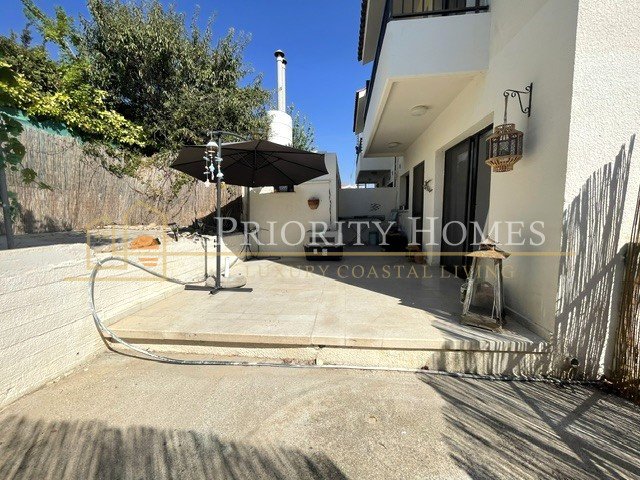 Three-Bedroom Semi-Detached House for Rent in Pegeia