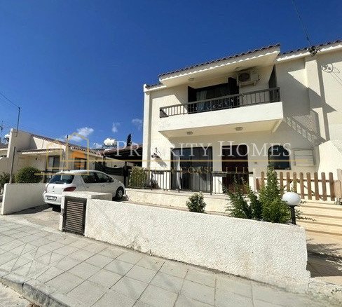 Three-Bedroom Semi-Detached House for Rent in Pegeia