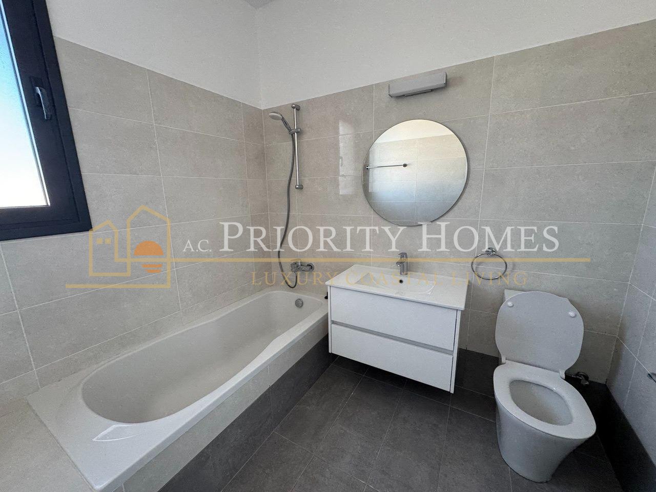 One-Bedroom Apartment in Paphos – Universal