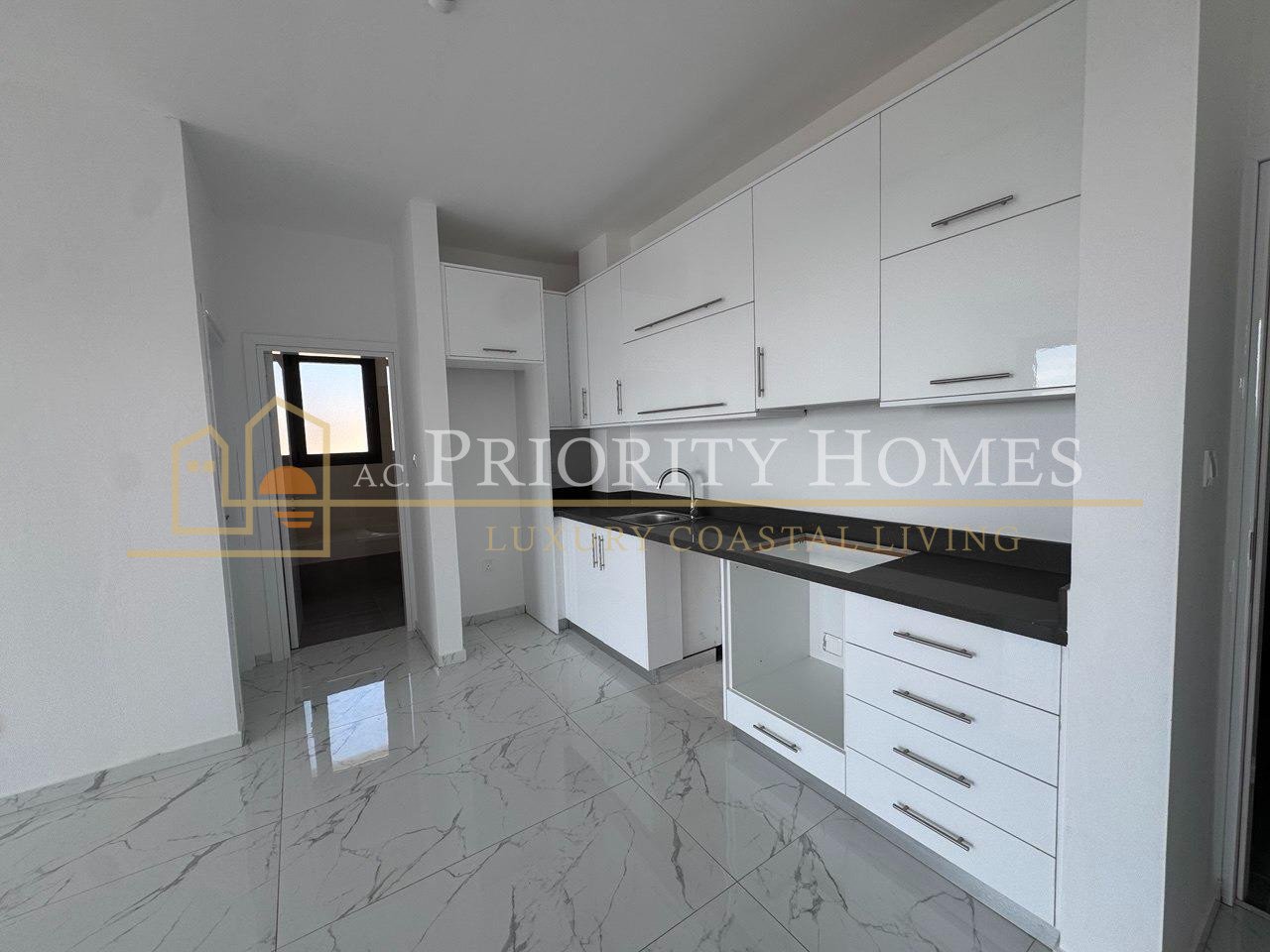 One-Bedroom Apartment in Paphos – Universal