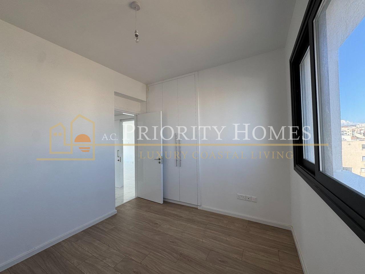 Two-Bedroom Apartment in Paphos – Universal
