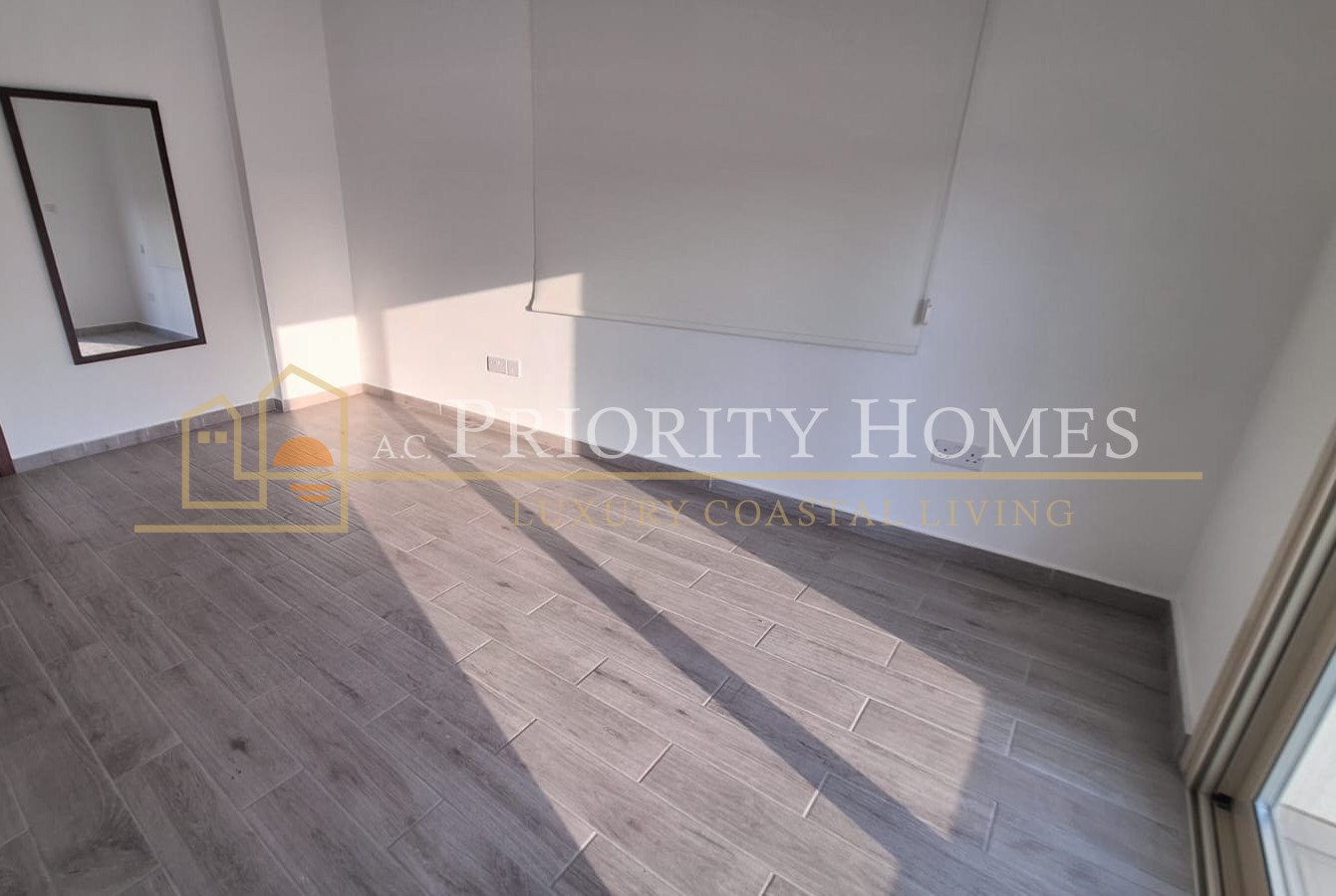 Spacious Six-Bedroom Furnished Villa for Rent in Emba