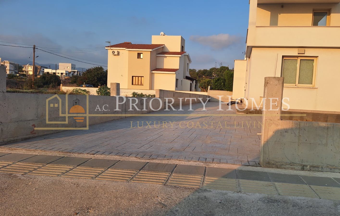 Spacious Six-Bedroom Furnished Villa for Rent in Emba