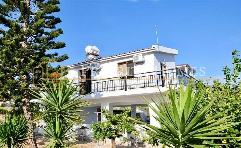 Three-Bedroom House for Long-Term Rent in Pegeia