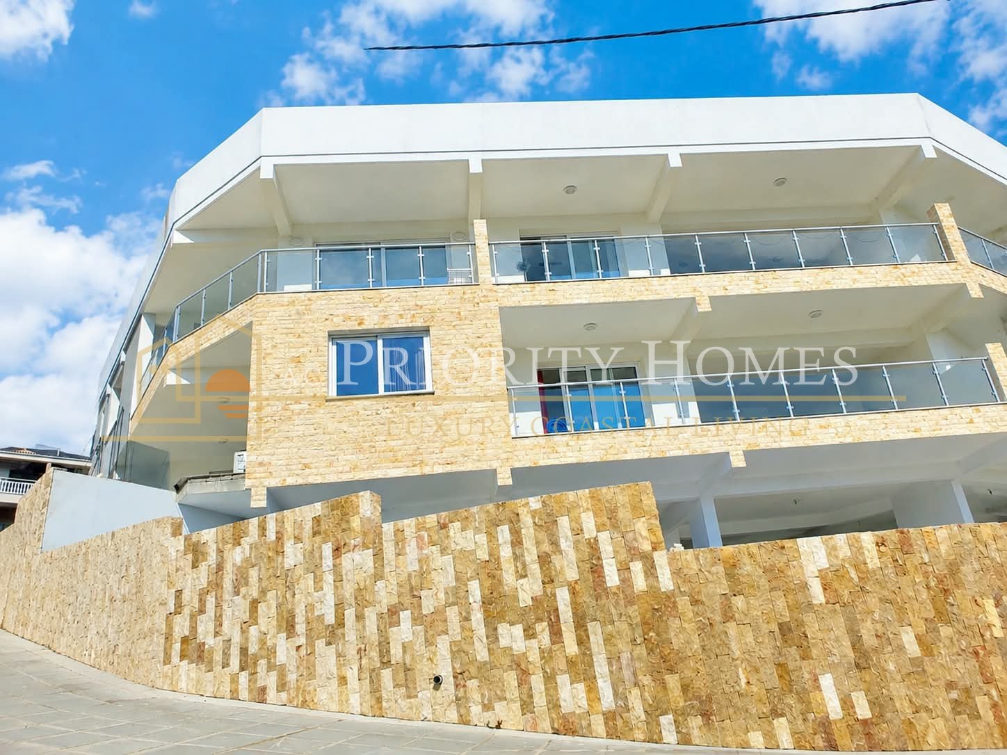 Luxury Brand New Three-Bedroom Apartment for Rent in Pegeia
