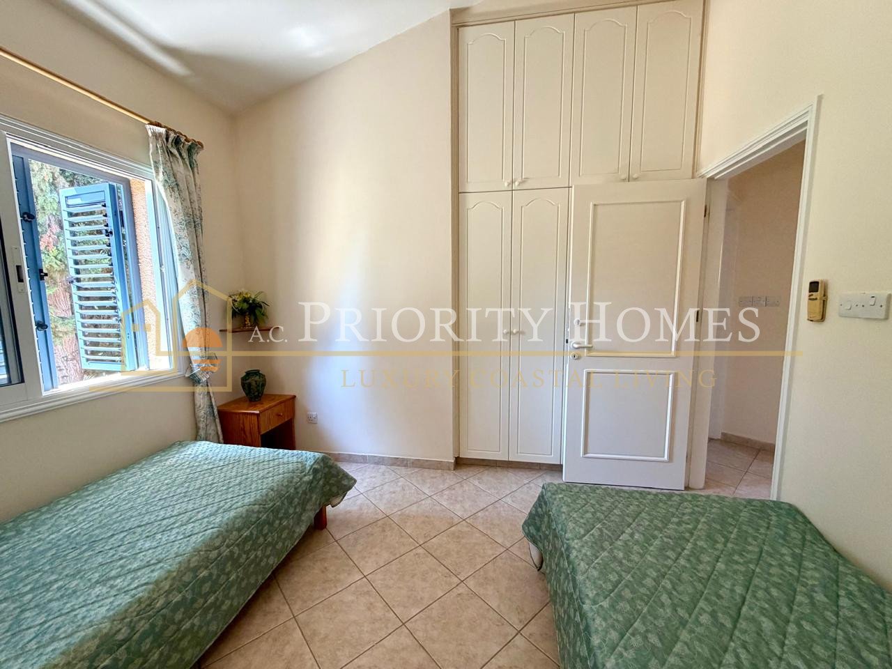 Immaculate Three-Bedroom Detached Villa in Paphos – Universal