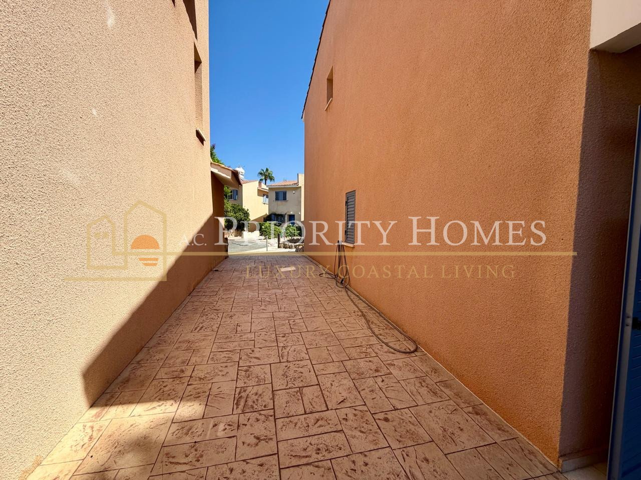 Immaculate Three-Bedroom Detached Villa in Paphos – Universal