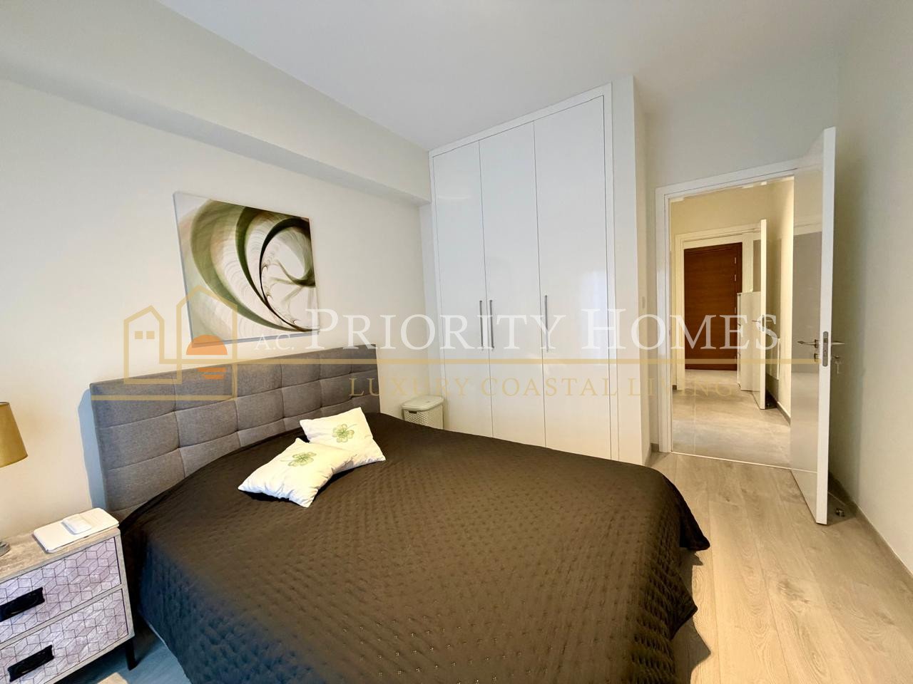 Exceptional Three Bedroom Two Bathroom Ground Floor  Apartment in the Heart of Universal, Paphos