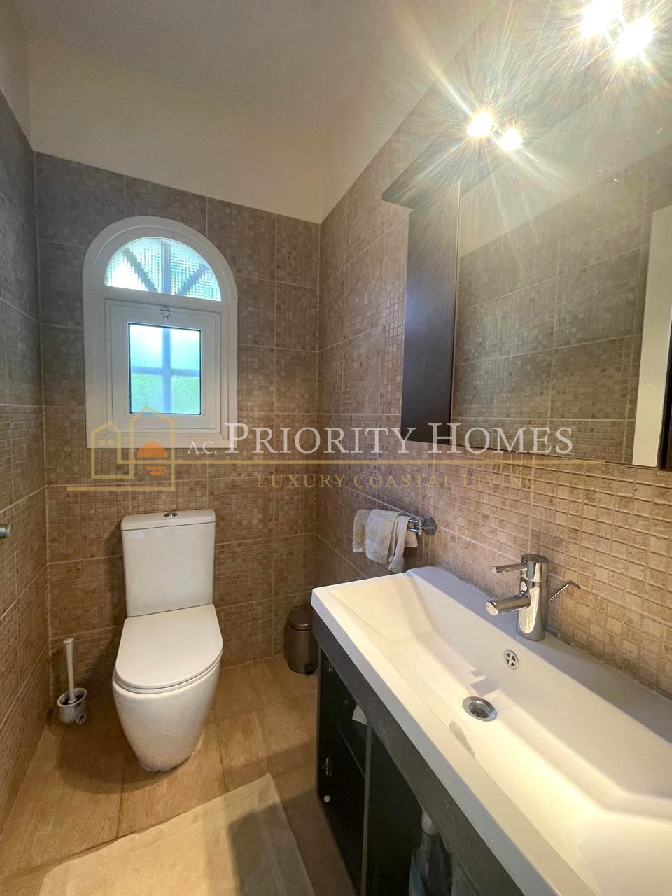 Three-Bedroom Villa for Rent in Coral Bay