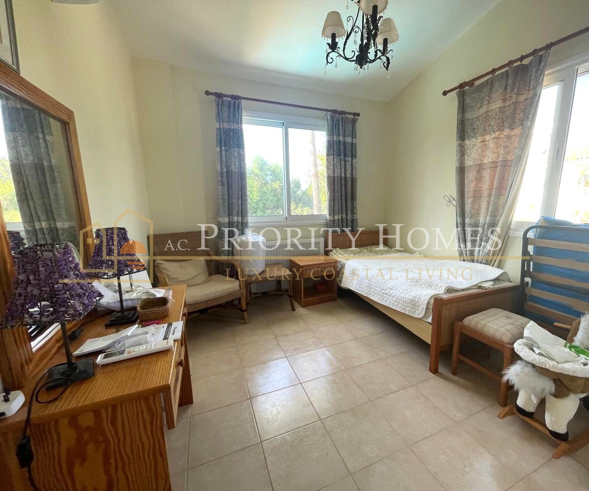 Three-Bedroom Villa for Rent in Coral Bay