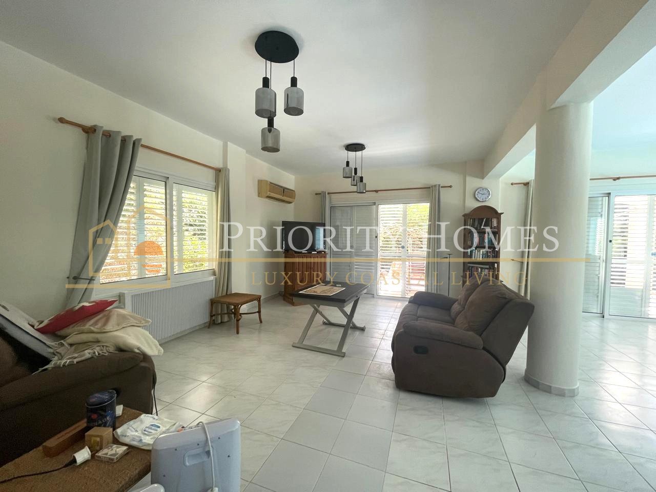 Three-Bedroom Villa for Rent in Coral Bay