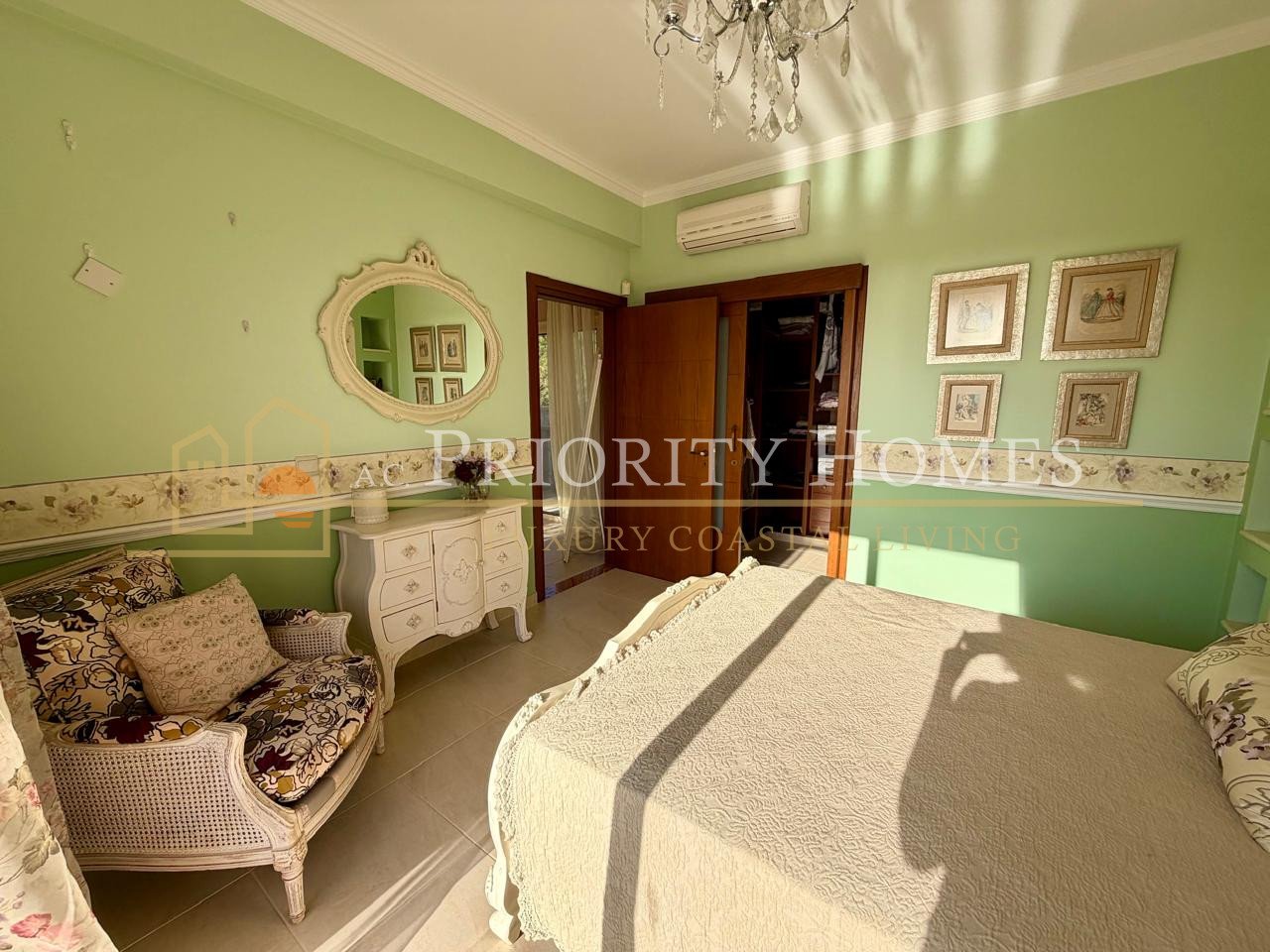 Exclusive Six Bedroom Five Bathroom Mediterranean Villa in Kissonerga Area of Paphos
