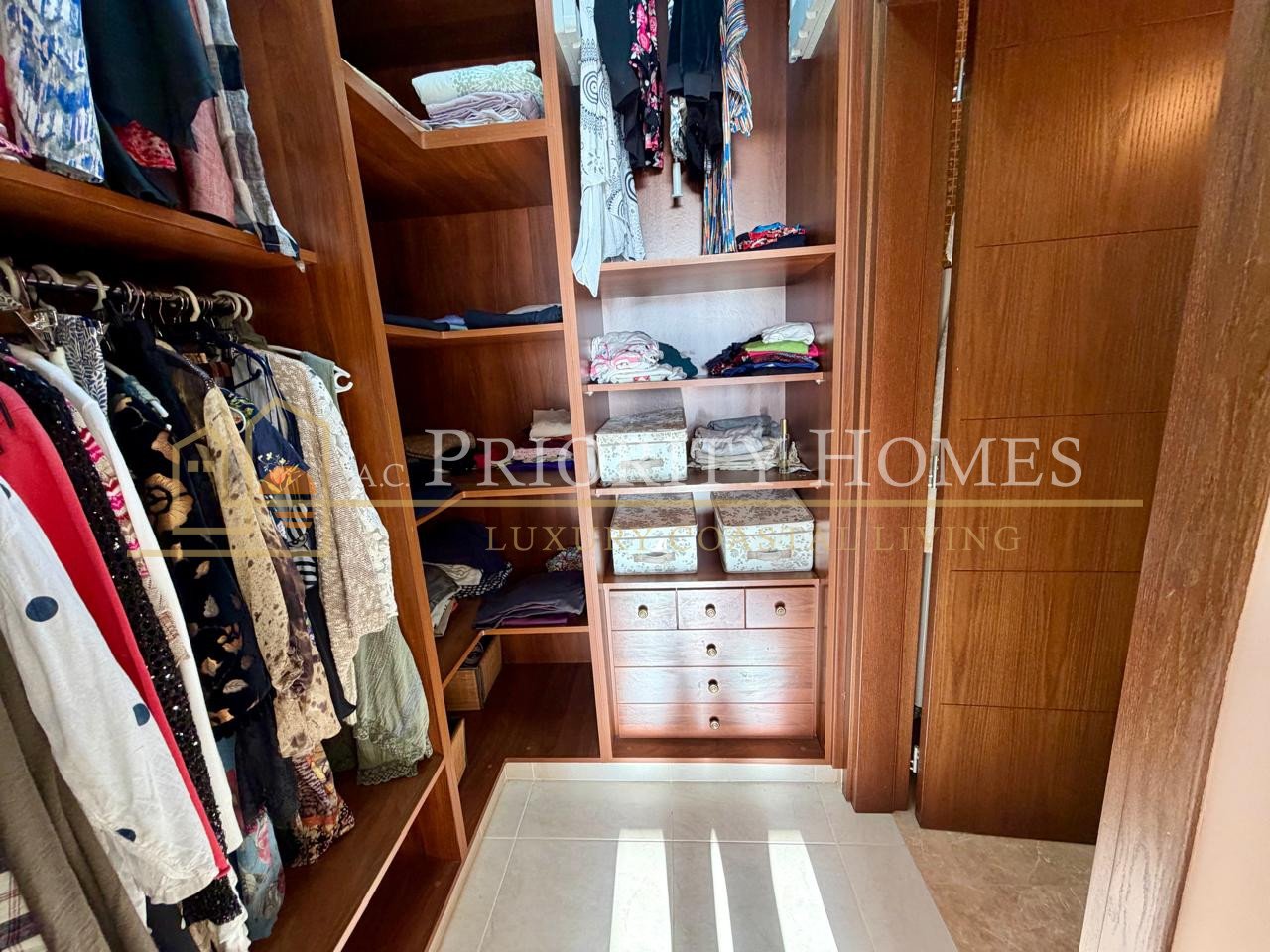 Exclusive Six Bedroom Five Bathroom Mediterranean Villa in Kissonerga Area of Paphos