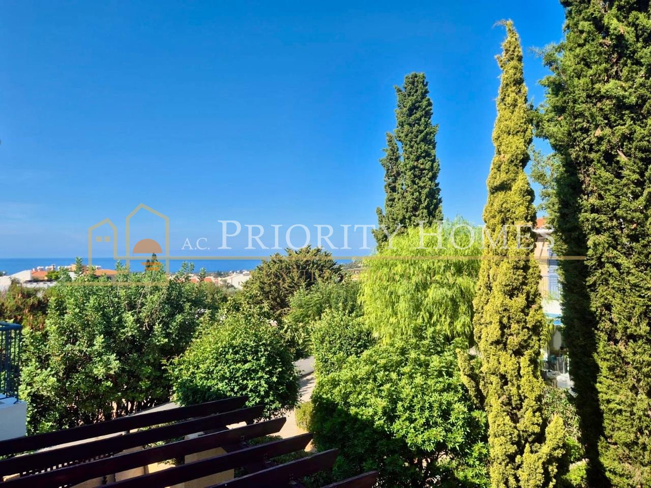Two-Bedroom Two-Bathroom Townhouse in Pegeia