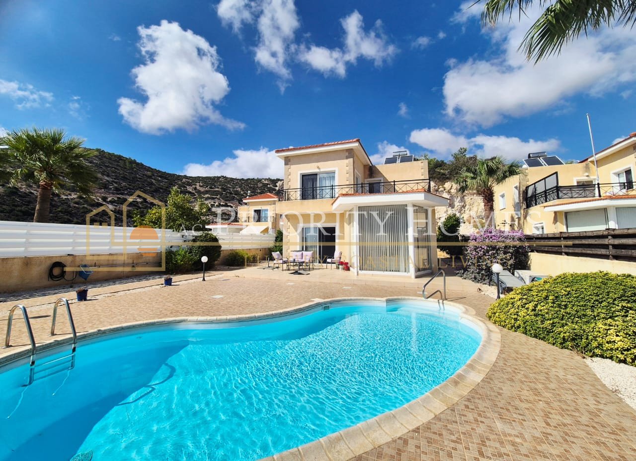 Three-Bedroom Villa in Pegeia