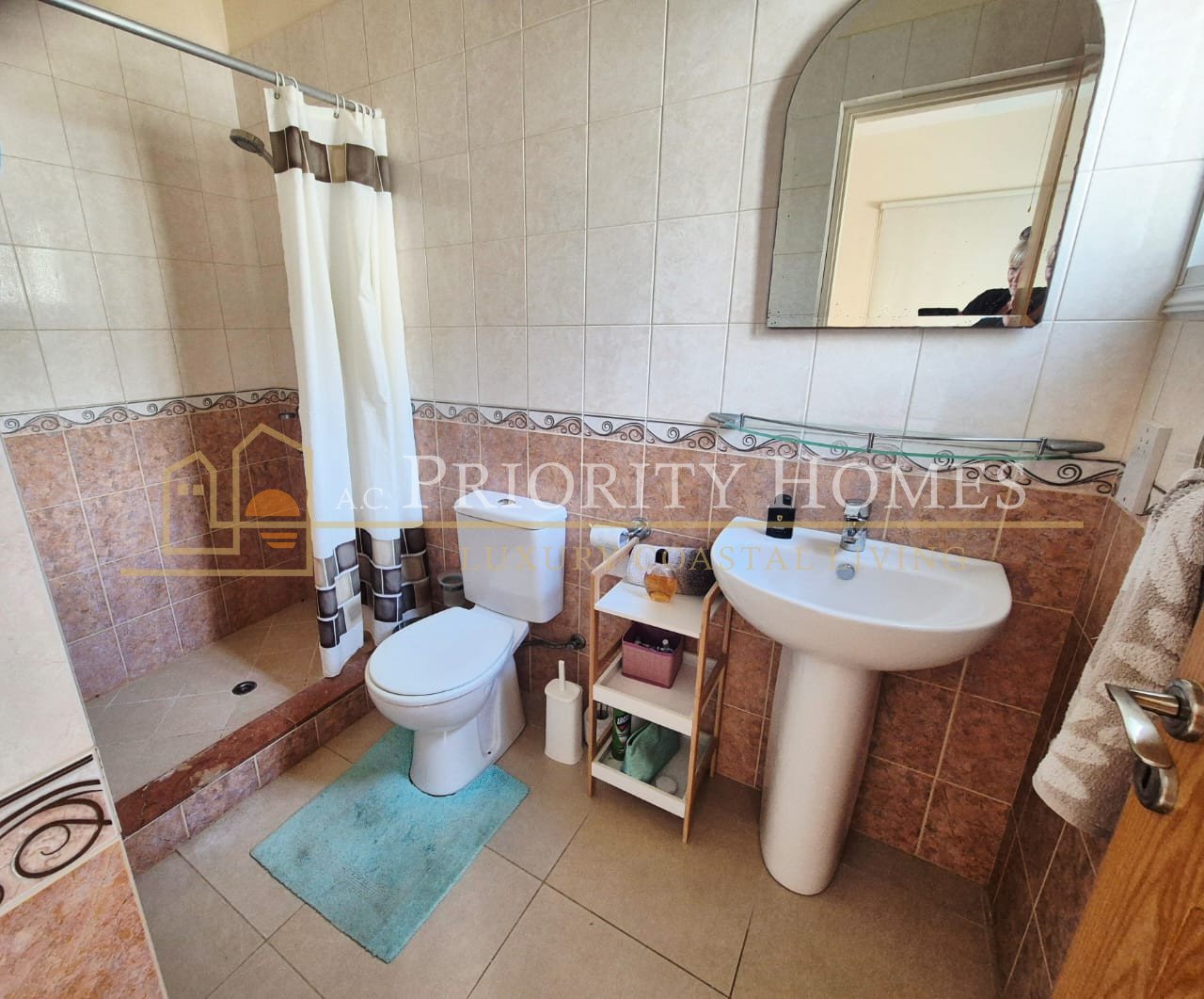 Three-Bedroom Villa in Pegeia