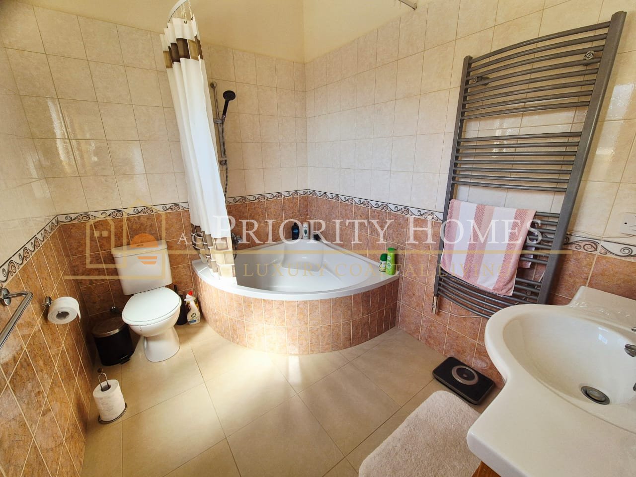 Three-Bedroom Villa in Pegeia