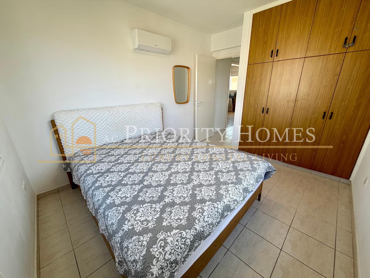 Fully Renovated Two Bedroom Apartment with Sea Views in Chloraka